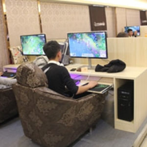 广州爱克斯大型高端网咖